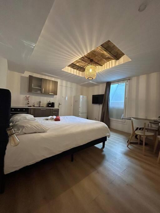 Cellar- Appartement Sous-Sol Atypique Reims Exterior foto